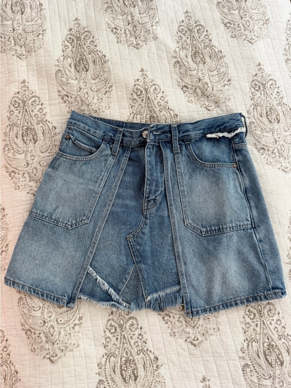 We The Free Light Blue Denim Jeans - Label Detail
